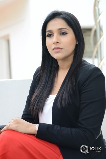 Rashmi-Gautam-Interview-About-Next-Nuvve-Movie